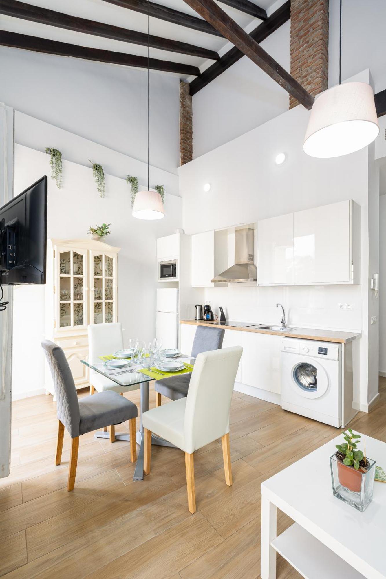 Apartamento Jacaranda Malaga Bagian luar foto